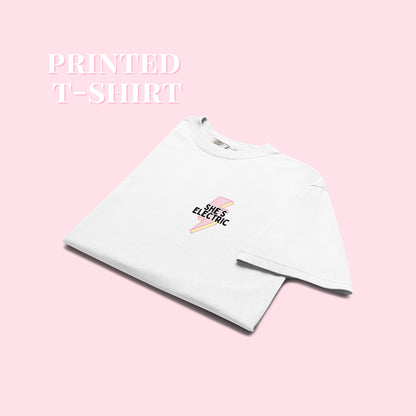 She's Electric printed t-shirt.