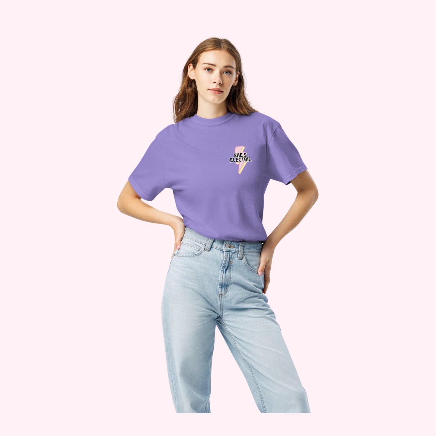 She's Electric printed t-shirt.