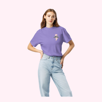 She's Electric printed t-shirt.