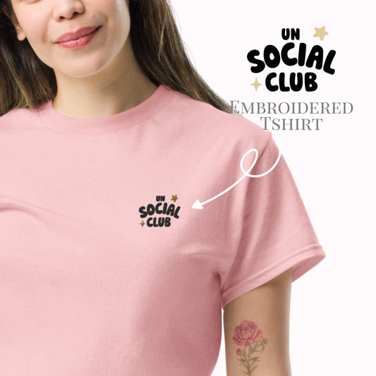Un Social Club Embroidered T-Shirt